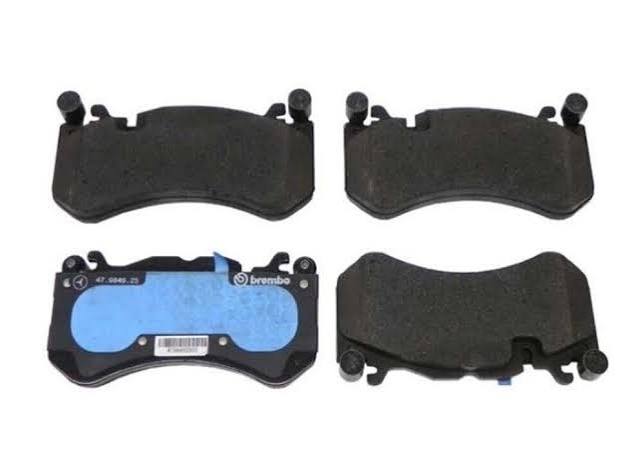 Mercedes-Benz OEM 0084202020 Part: Front brake pad set